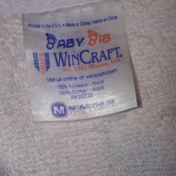 Baby bib - Picture 2 of 3